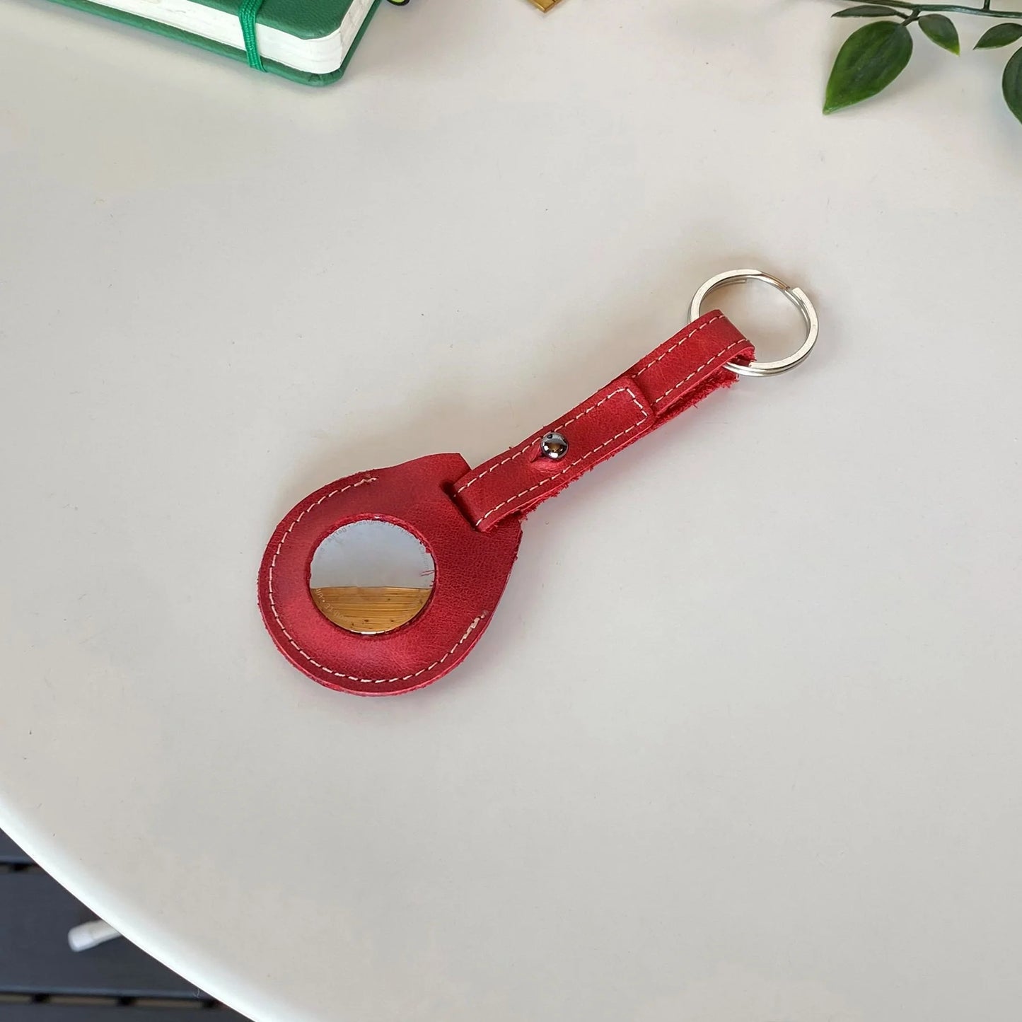 Elevate Your Style with the Mendoza Genuine Leather Airtag Keychain! ποΈβ¨