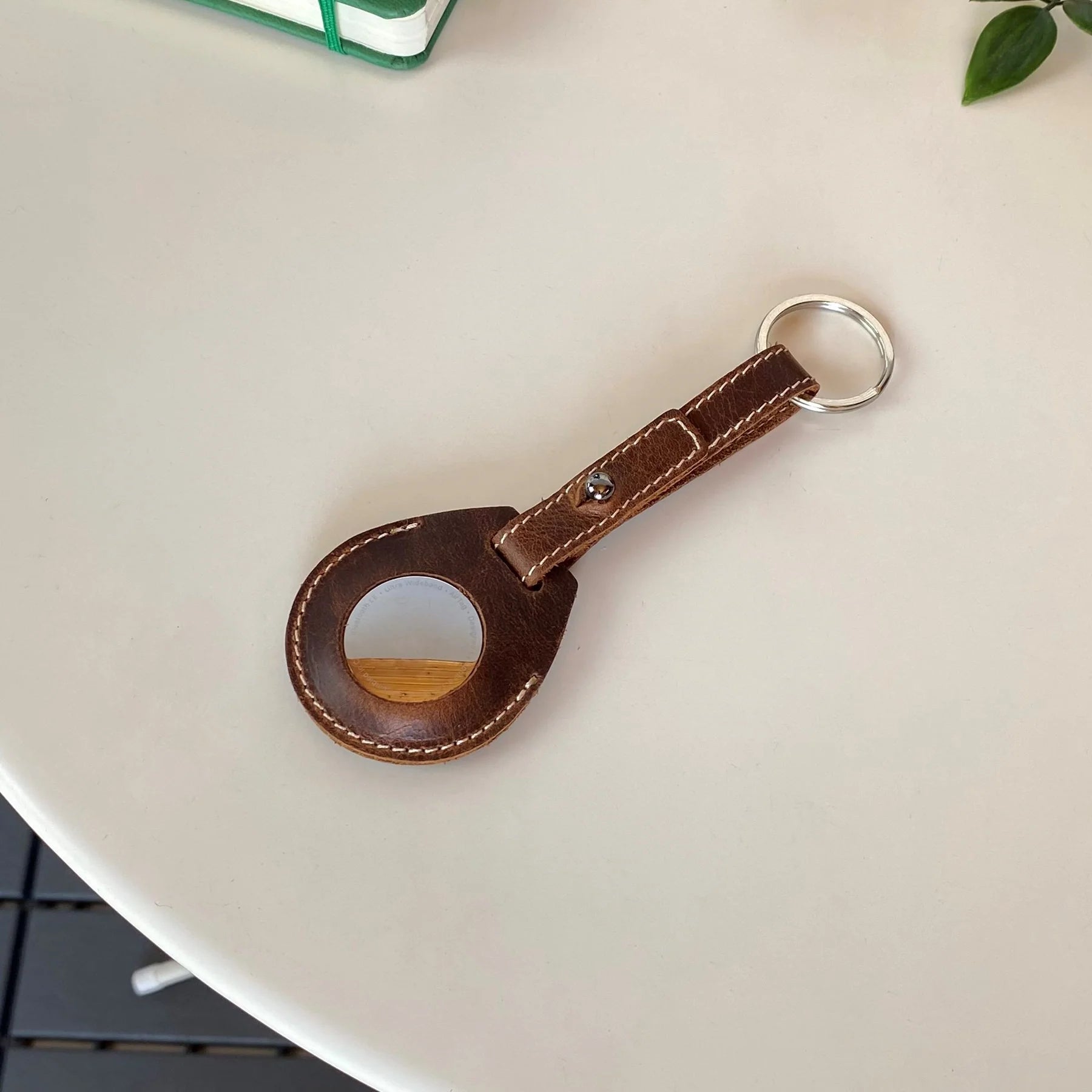 Elevate Your Style with the Mendoza Genuine Leather Airtag Keychain! ποΈβ¨