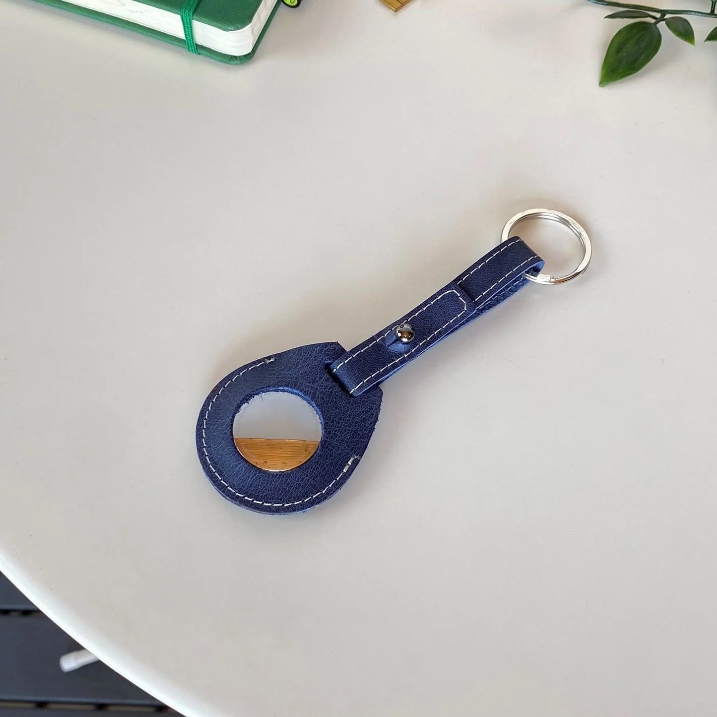 Elevate Your Style with the Mendoza Genuine Leather Airtag Keychain! 🗝️✨