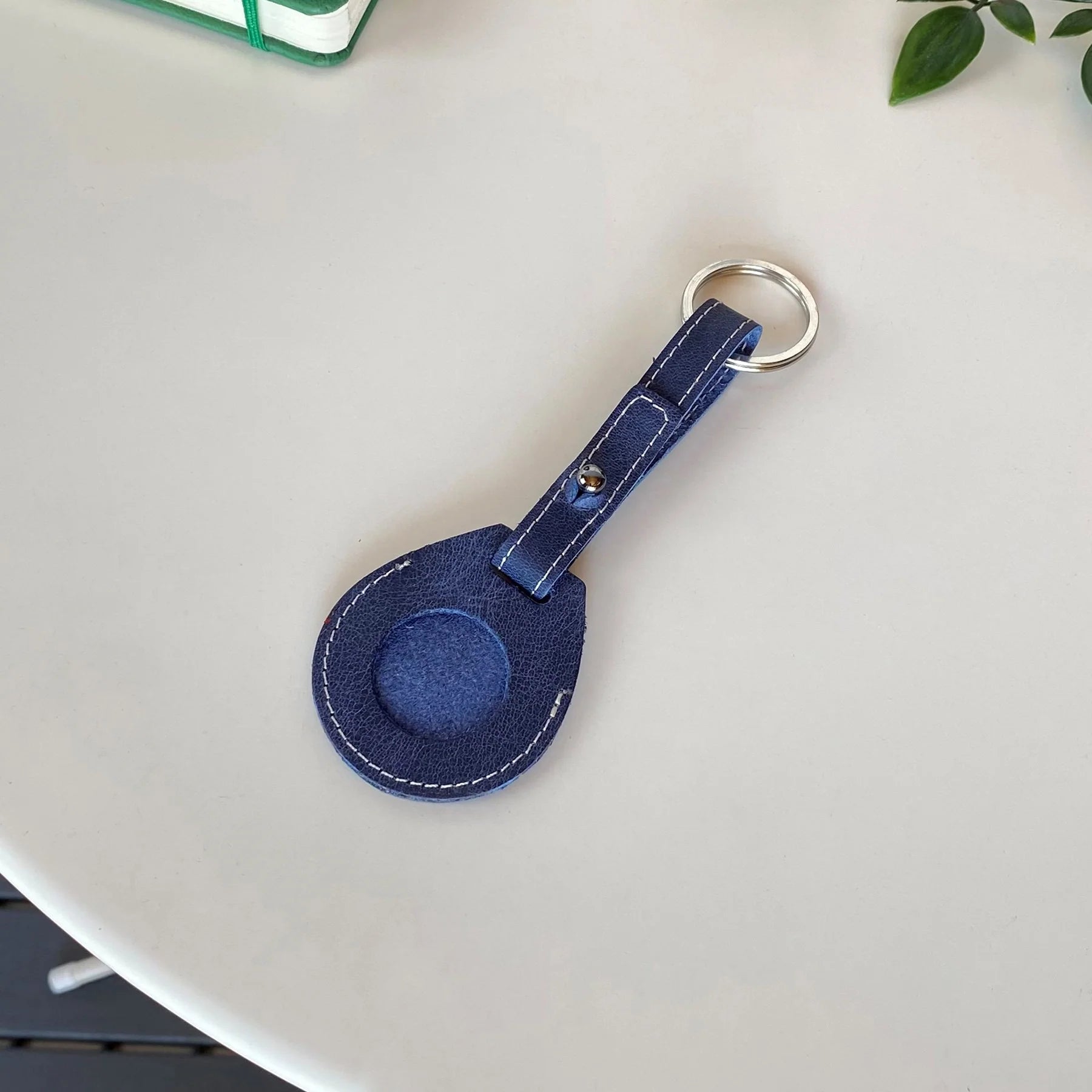 Elevate Your Style with the Mendoza Genuine Leather Airtag Keychain! 🗝️✨