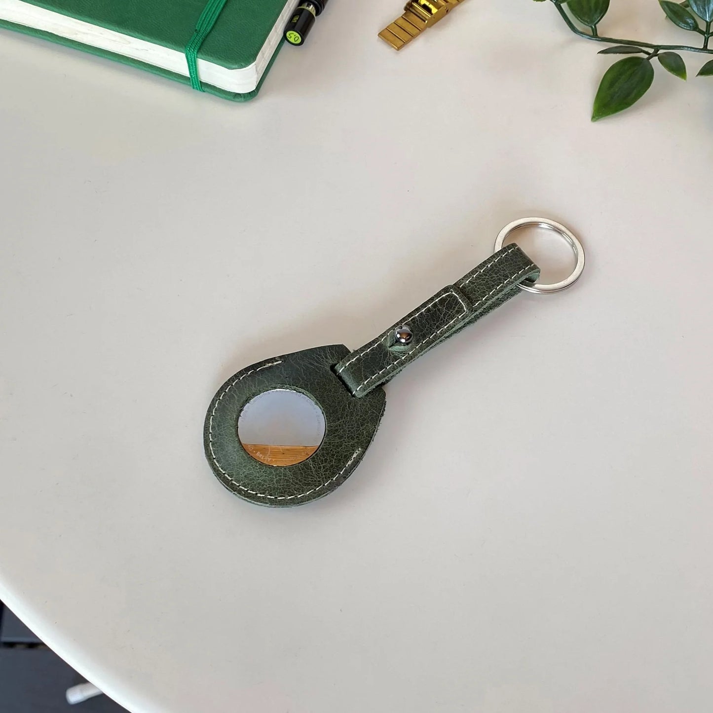 Elevate Your Style with the Mendoza Genuine Leather Airtag Keychain! 🗝️✨